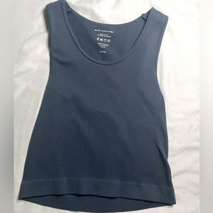 South moon under tank, very soft, great condition!